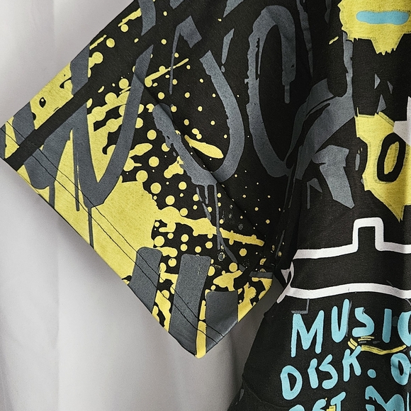 & Other Stories Black Multicolor Graphic Tee - Picture 3 of 5